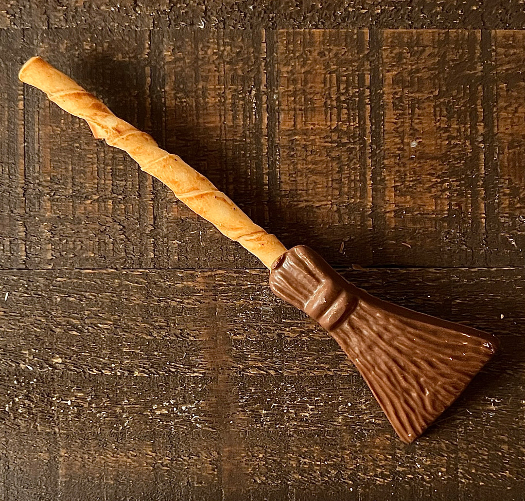 Wizard Pop - Broom