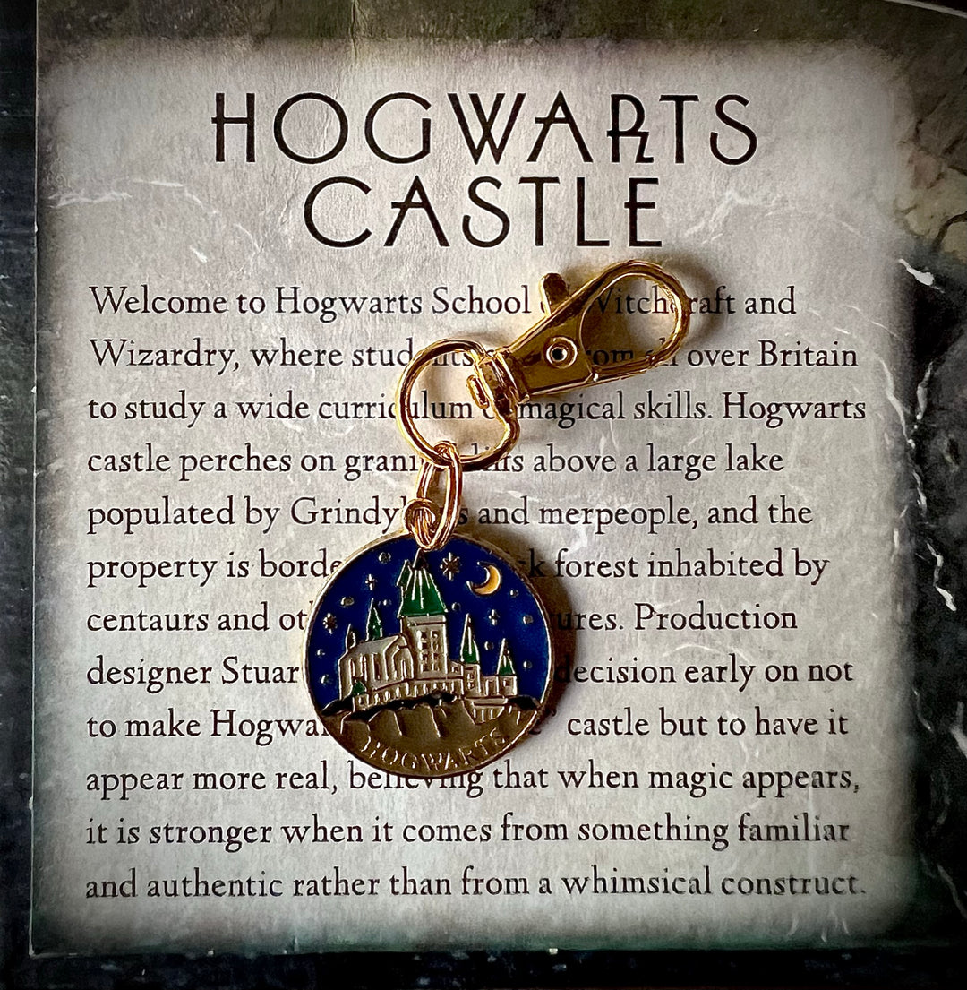 Hogwarts Castle Collar Charm - Nighttime